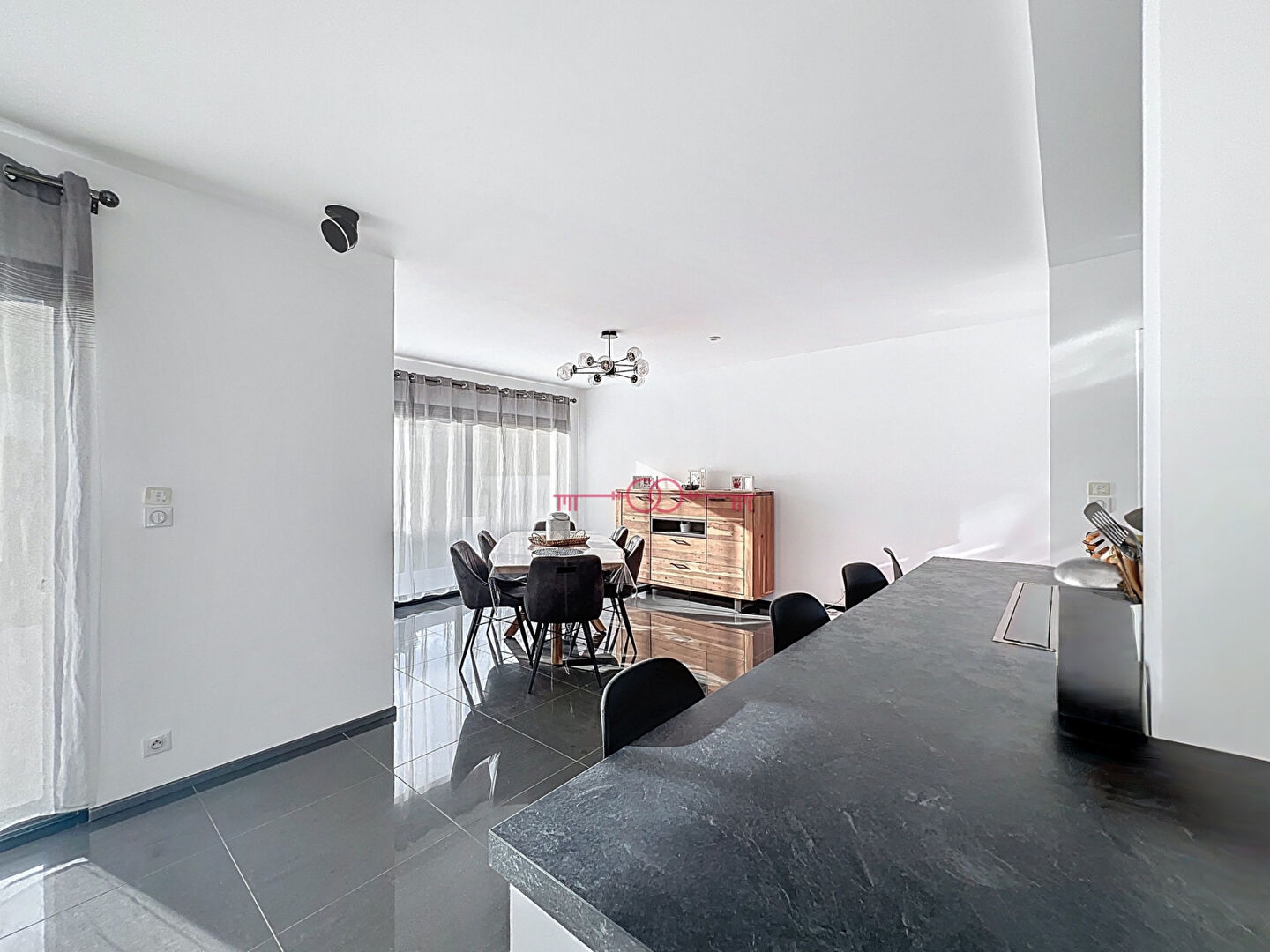 Maison 6 pièces à Champigny - photo 4