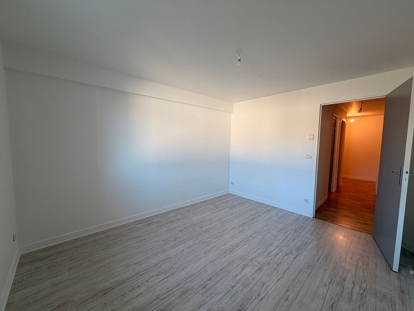 Appartement 4 pièces à Witry les reims - photo 8