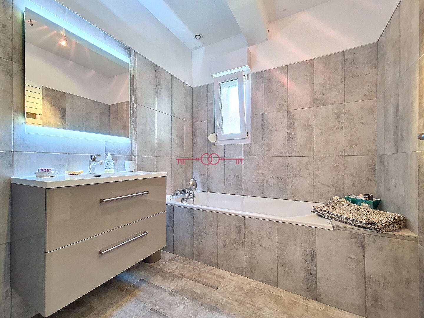 Maison 9 pièces à Gueux - photo 12