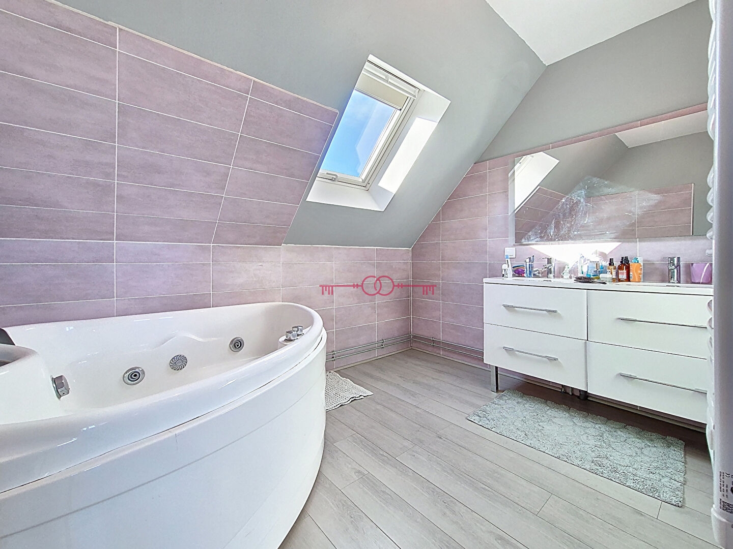 Maison 6 pièces à Vrigny - photo 8