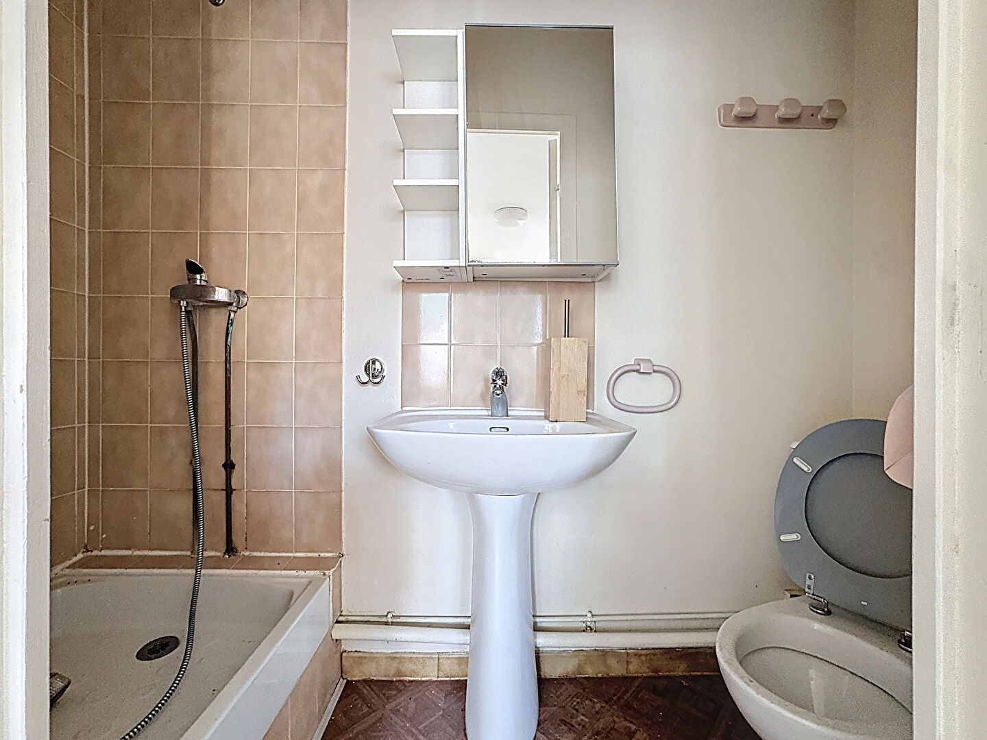 Appartement 1 pièces à Reims - photo 3