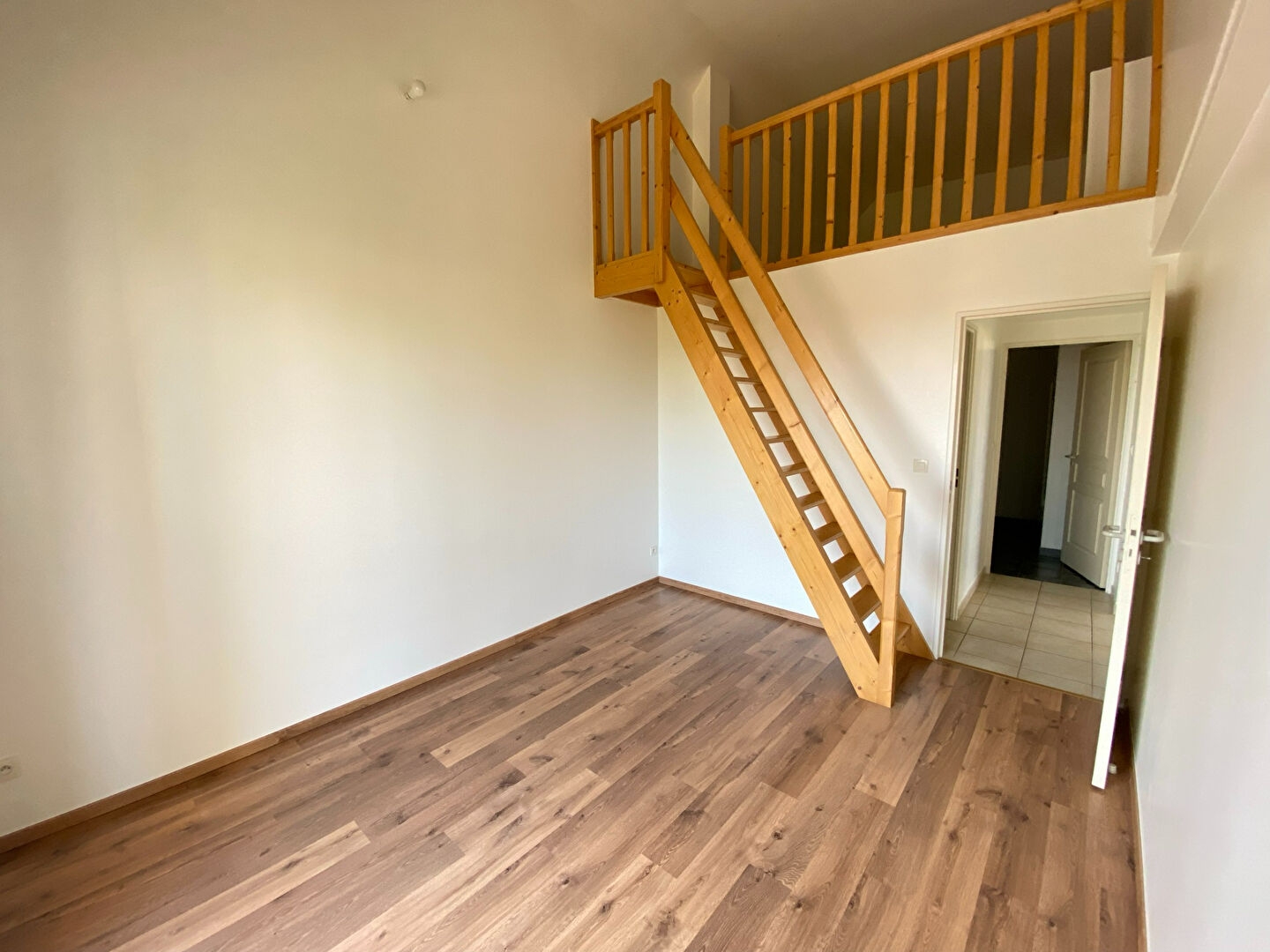 Appartement 4 pièces à Witry les reims - photo 8