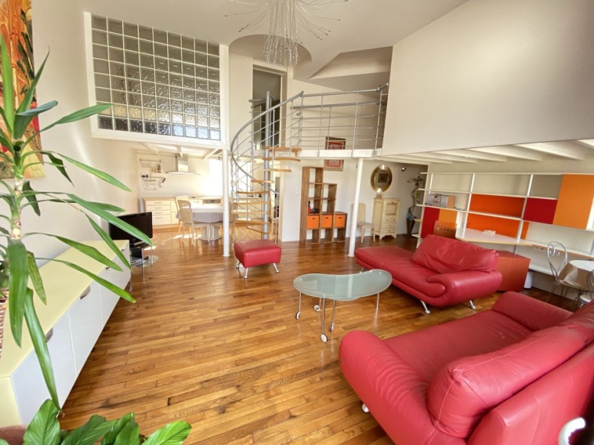 Appartement 3 pièces à Reims - photo 