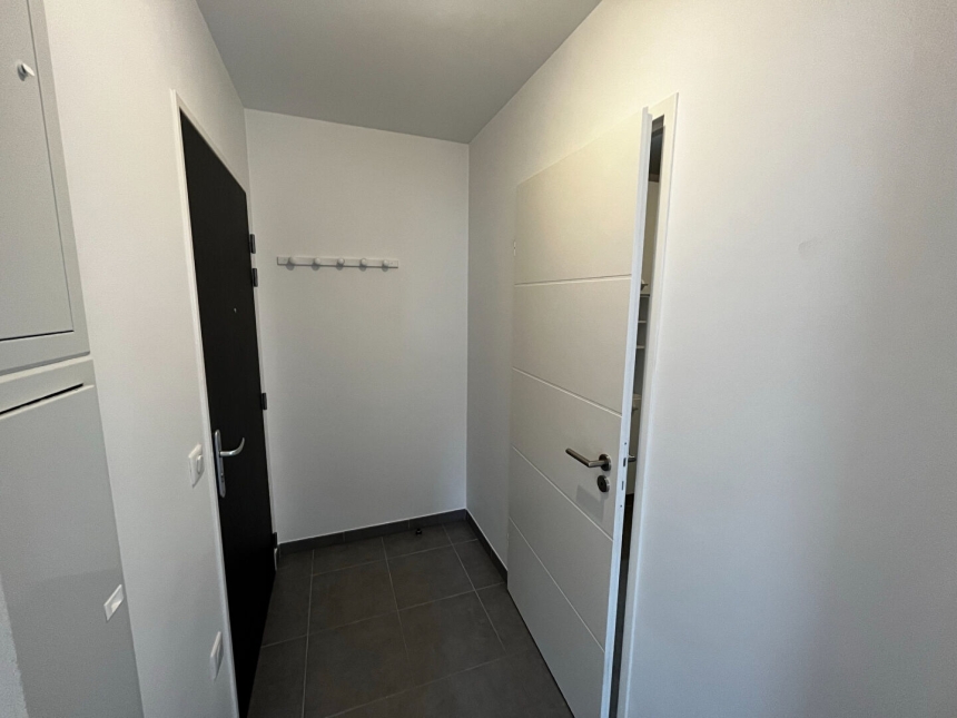 Appartement 1 pièces à Bezannes - photo 4