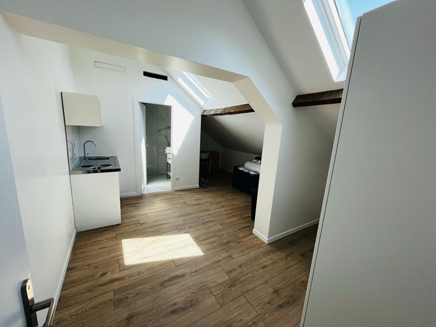 Appartement 1 pièces à Reims - photo 2