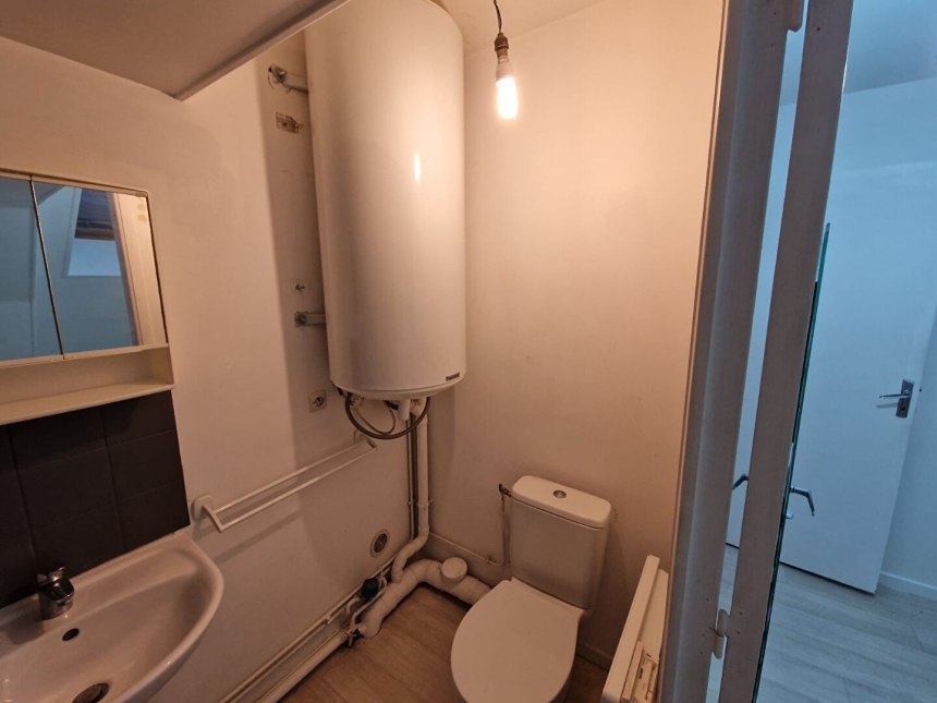 Appartement 1 pièces à Reims - photo 3