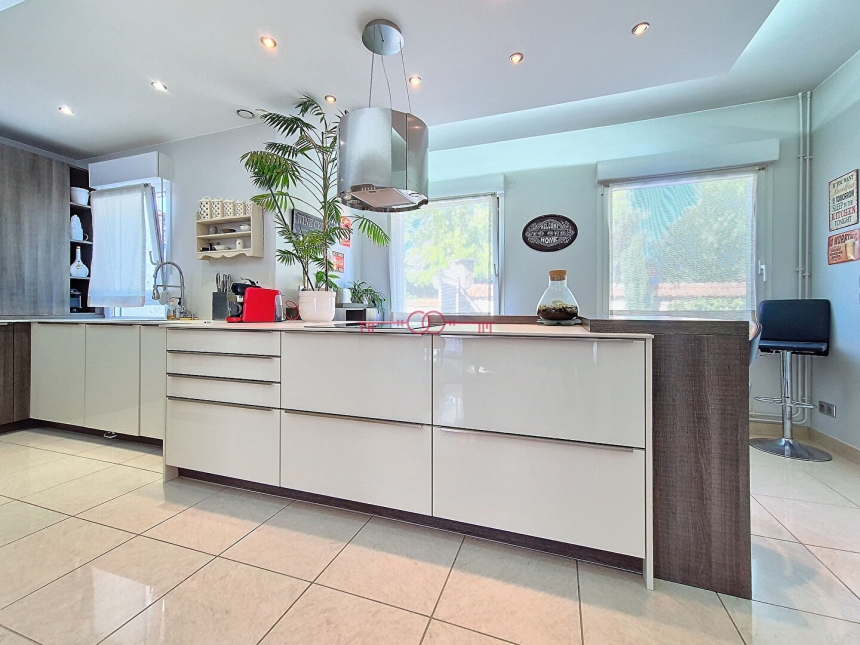 Maison 9 pièces à Gueux - photo 3