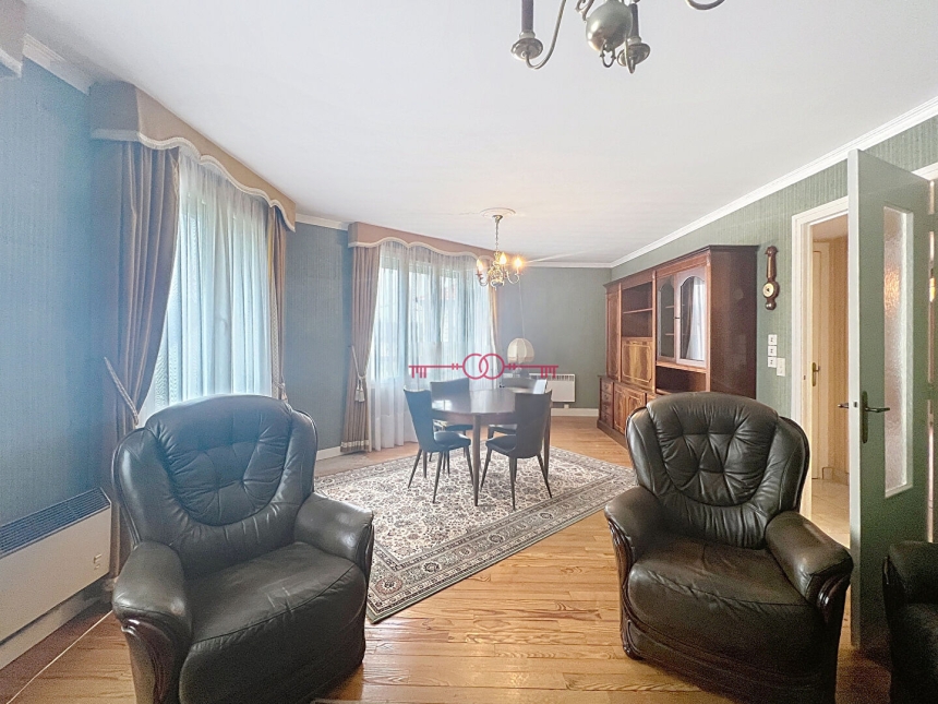 Appartement 4 pièces à Reims - photo 2