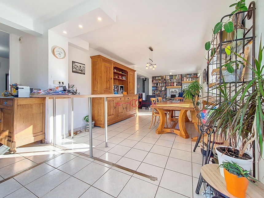 Maison 6 pièces à Vrigny - photo 3