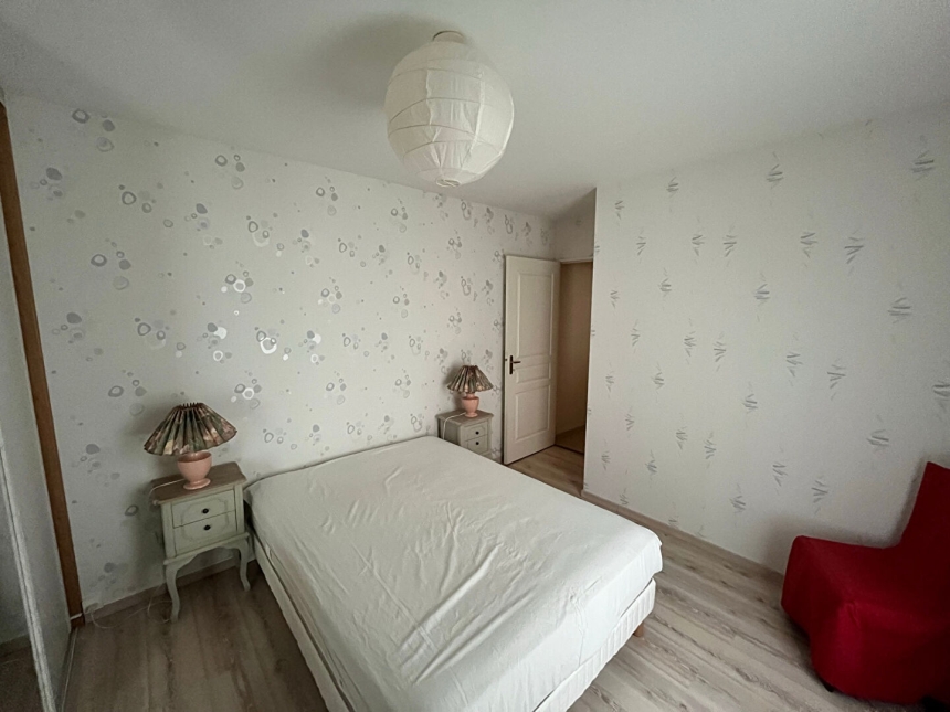 Appartement 4 pièces à Reims - photo 4